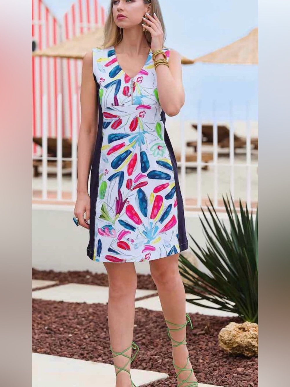 NWT simply art DOLCEZZA dress in tropical trace